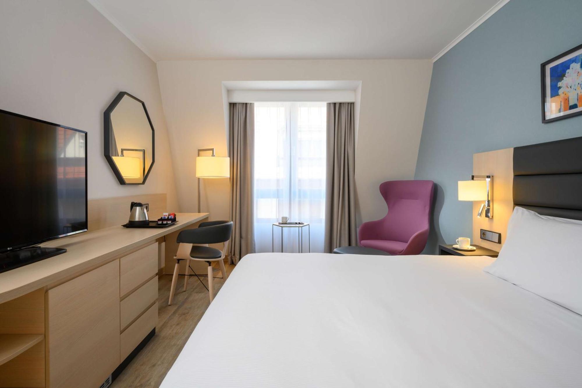 King Guest Room