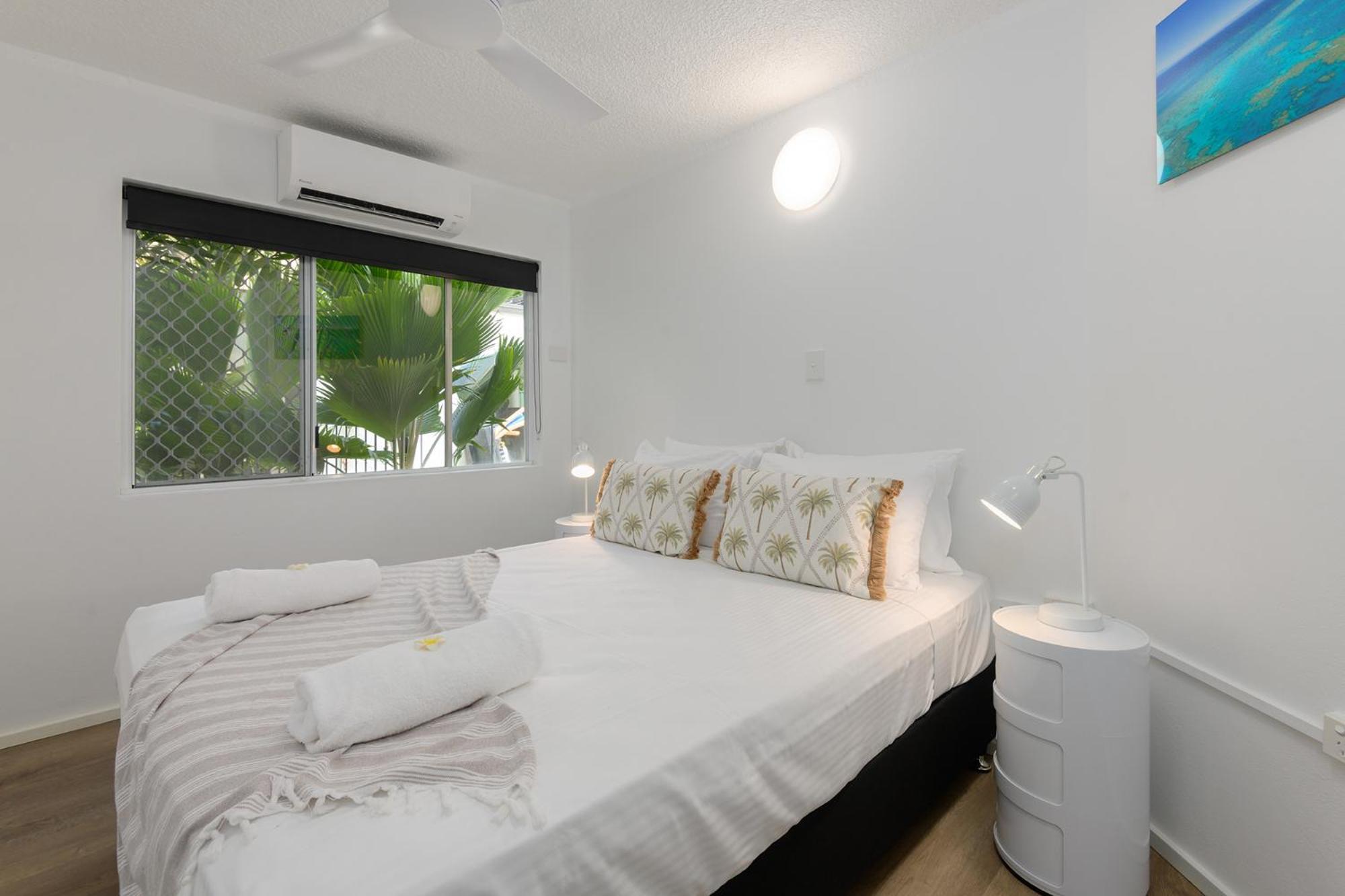Superior One-Bedroom Apartment