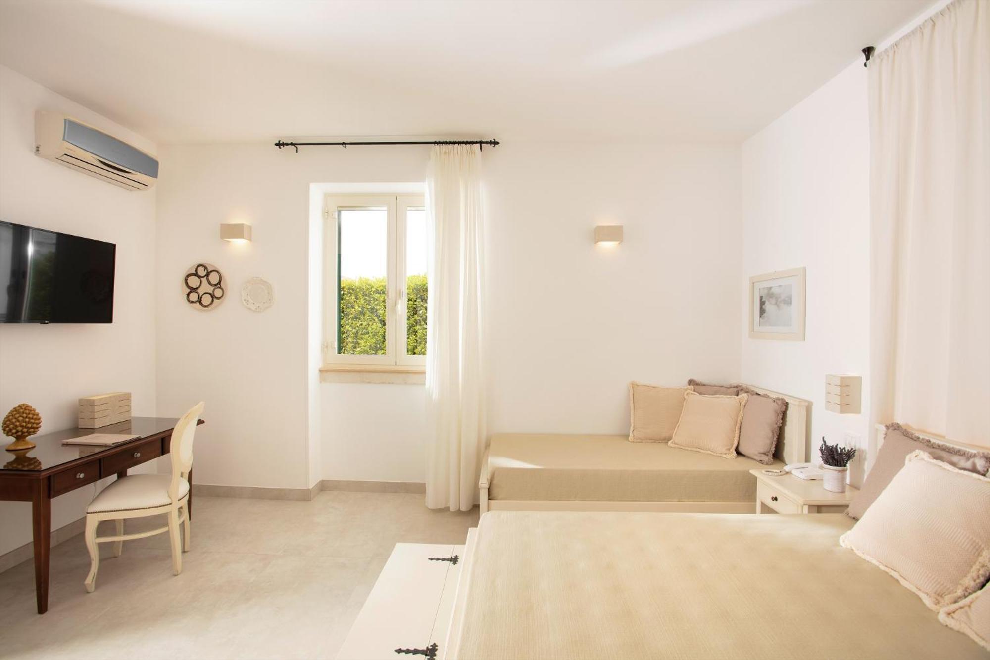 Premium Triple Room