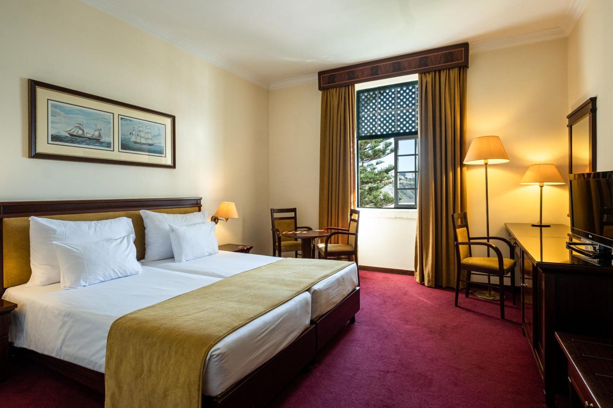 Twin Room with Sea View