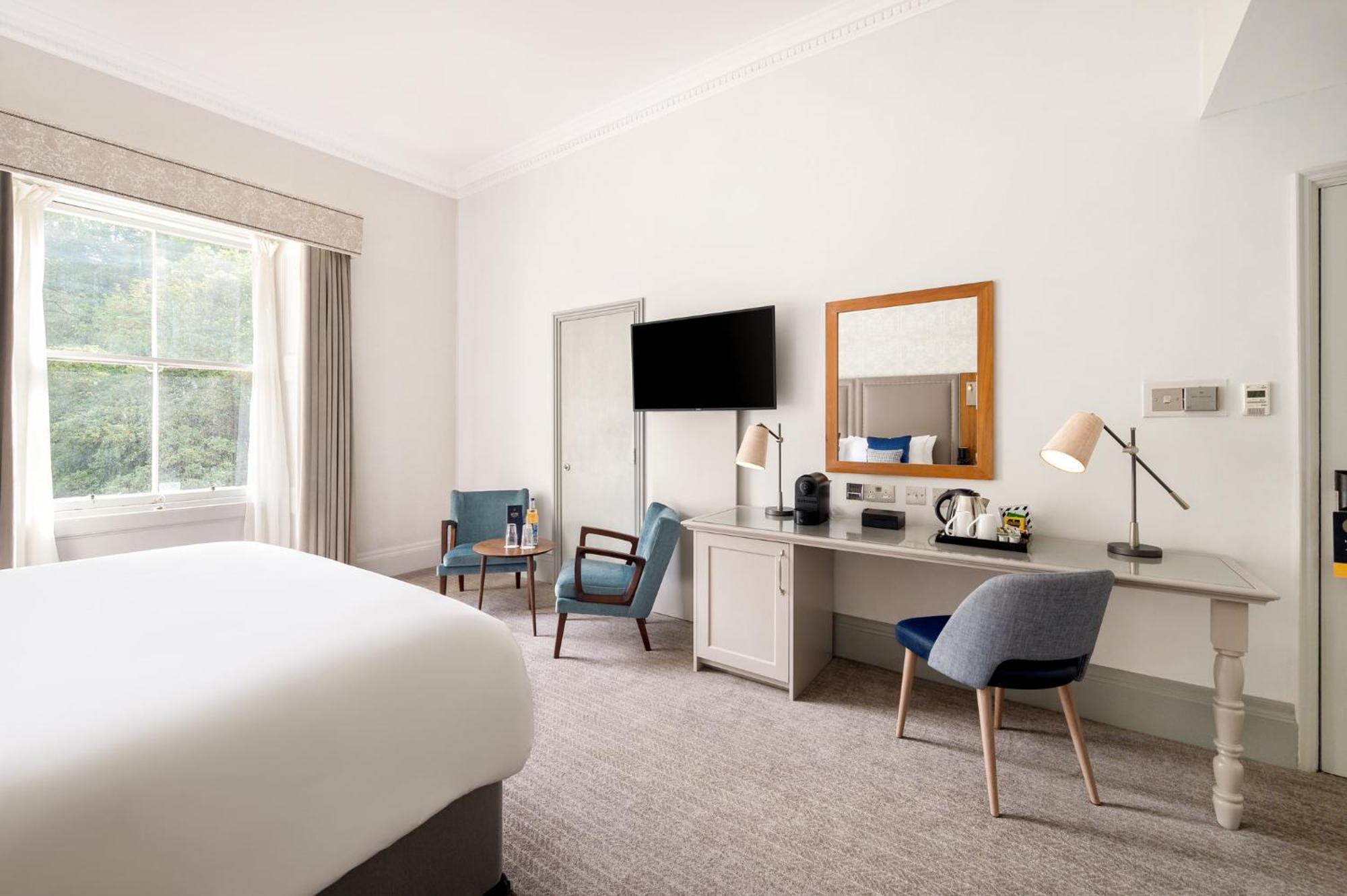 Premium King Room