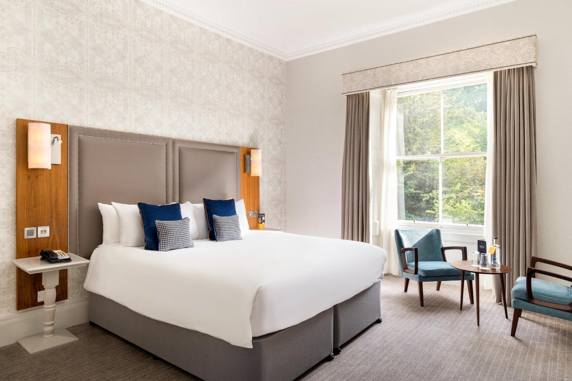 Premium King Room