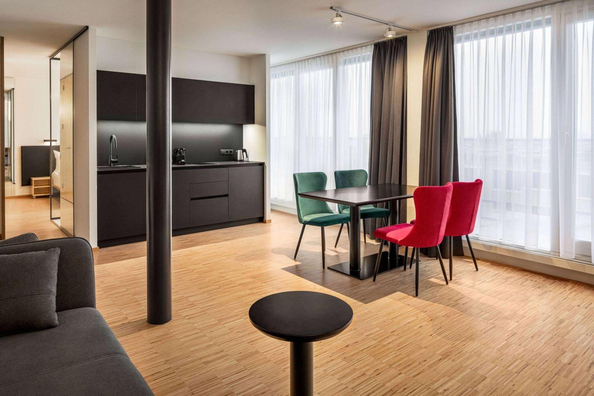 Apartment Plus,1588035761:JPEG
