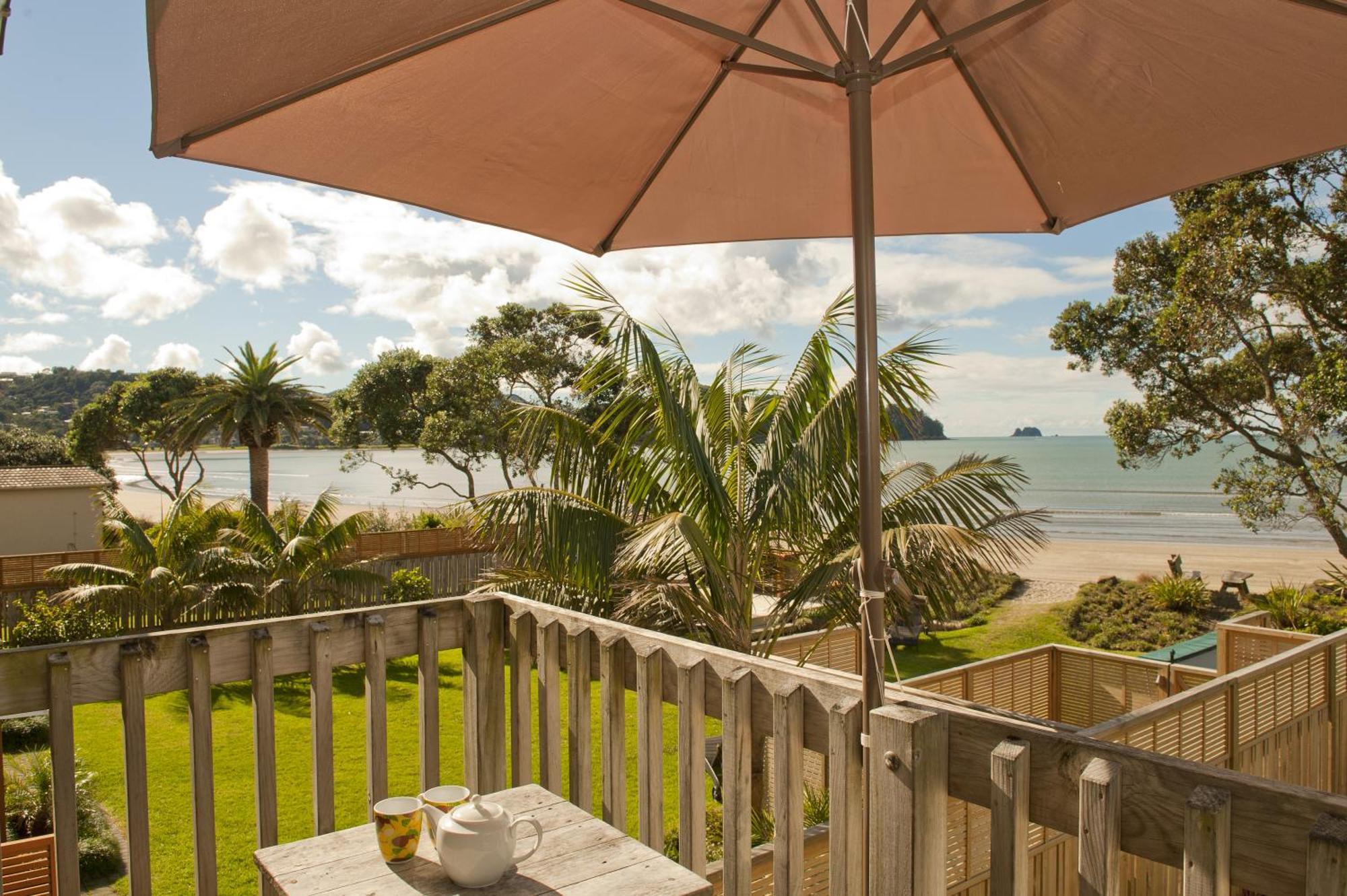 King One-Bedroom Apartment Beachfront
