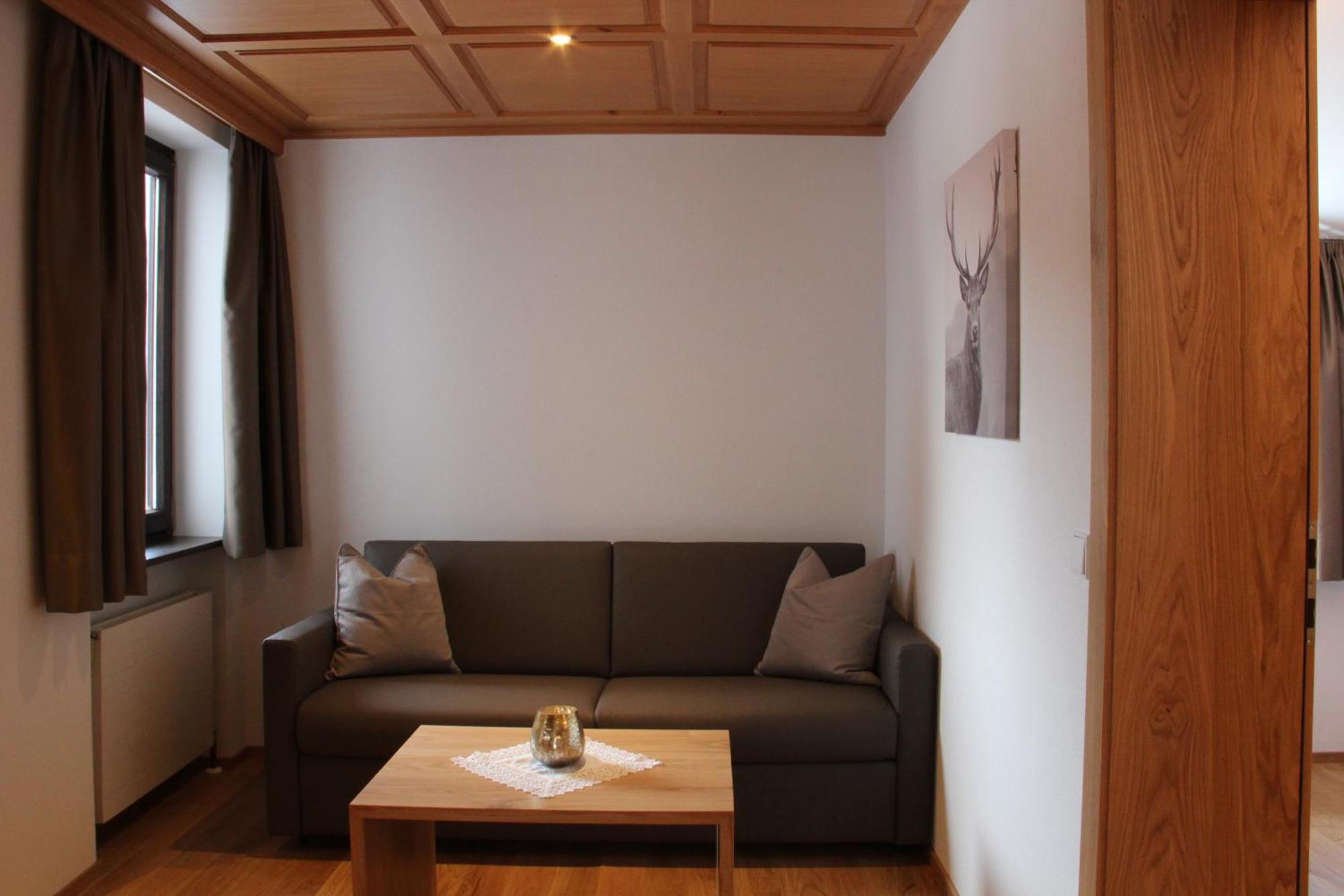 Suite Balcony,1742794777:JPEG