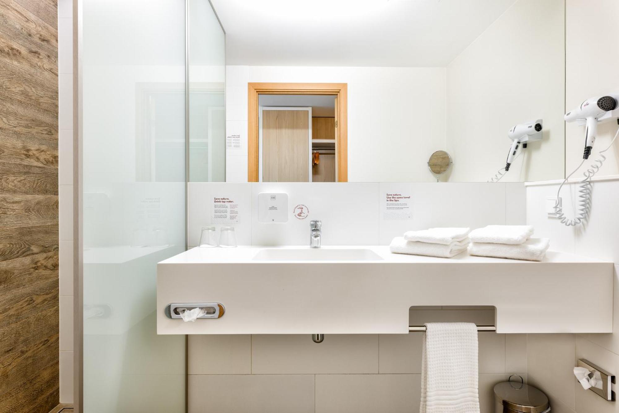 Comfort Double or Twin Room