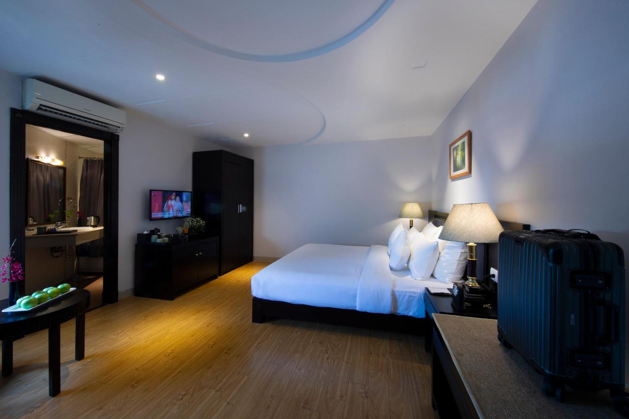Ben Thanh Gem Deluxe Room