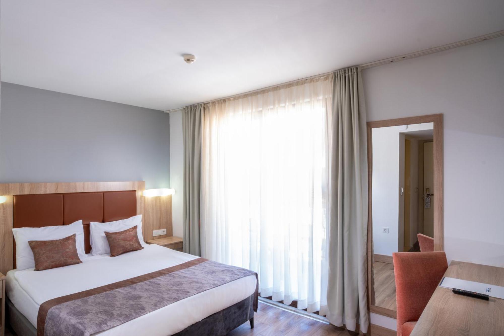 Double Room with Sea View