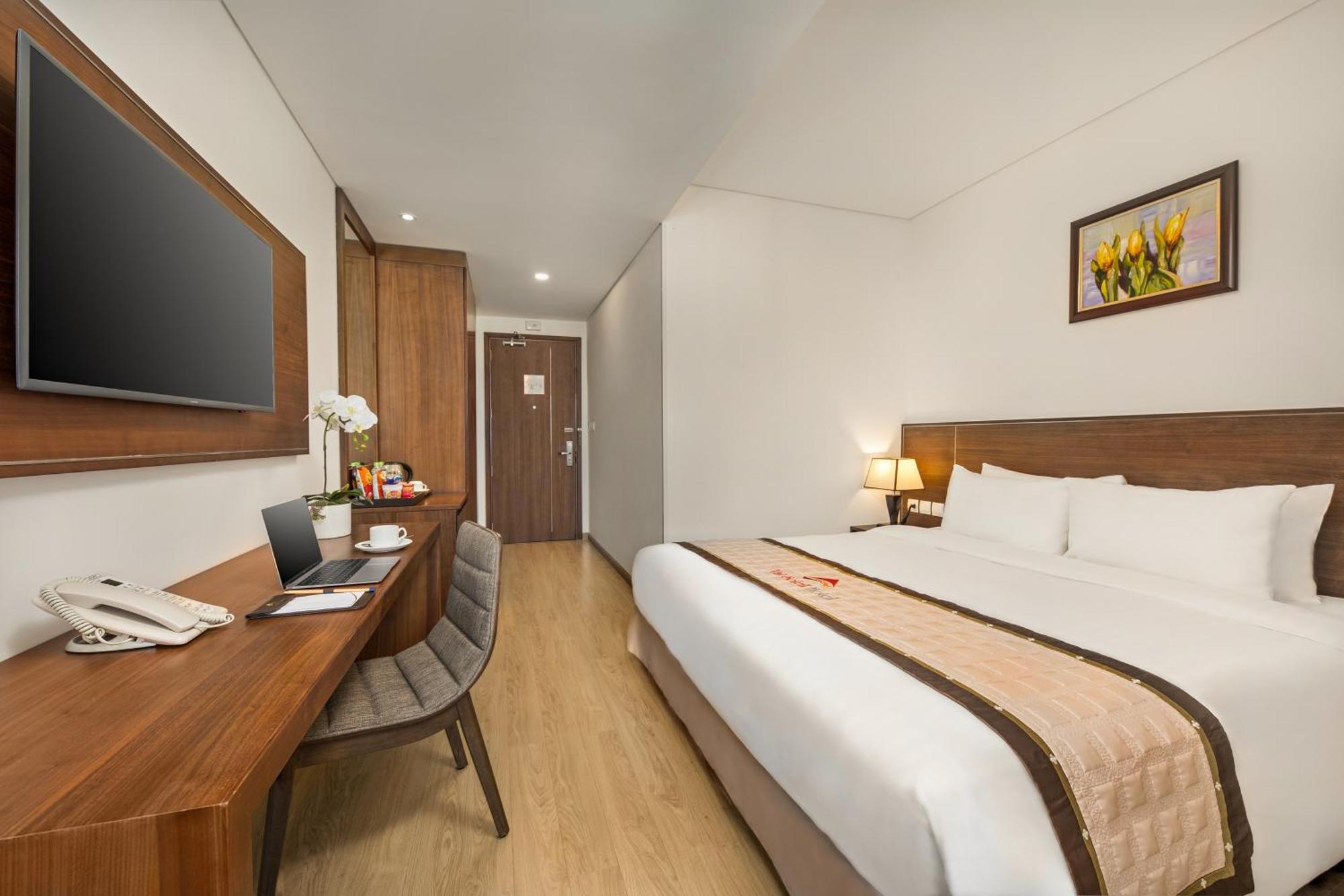 Superior Double Room City View