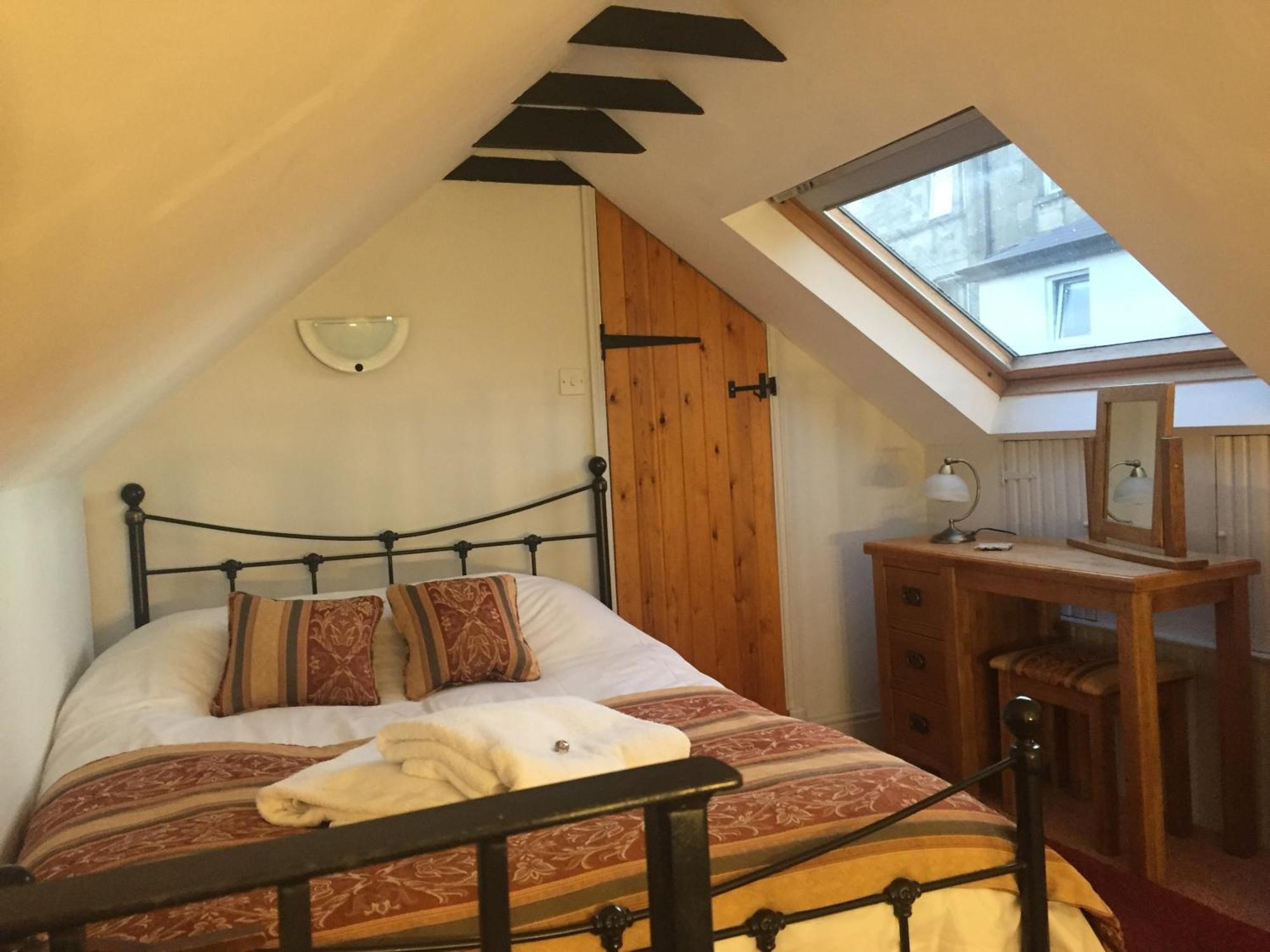 One-Bedroom Cottage
