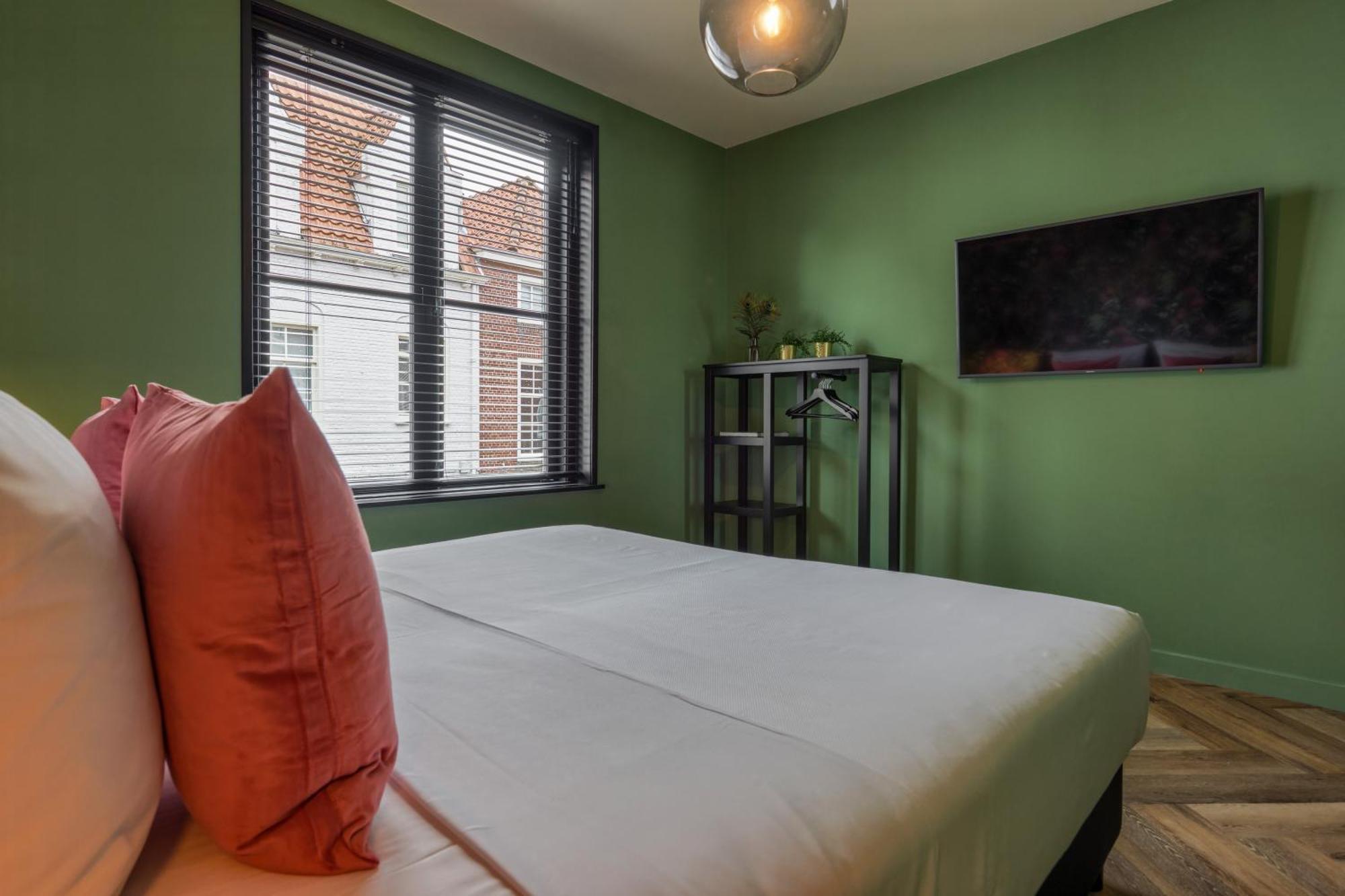 The Mint Apartment terrace,1589403438:JPEG
