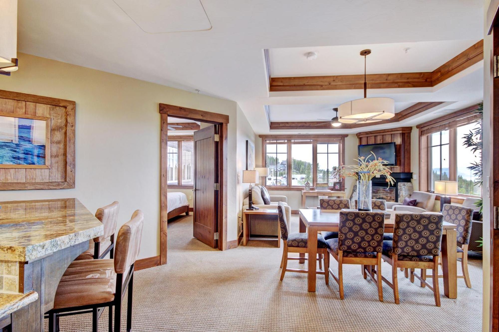 Three-Bedroom Apartment Two Baths