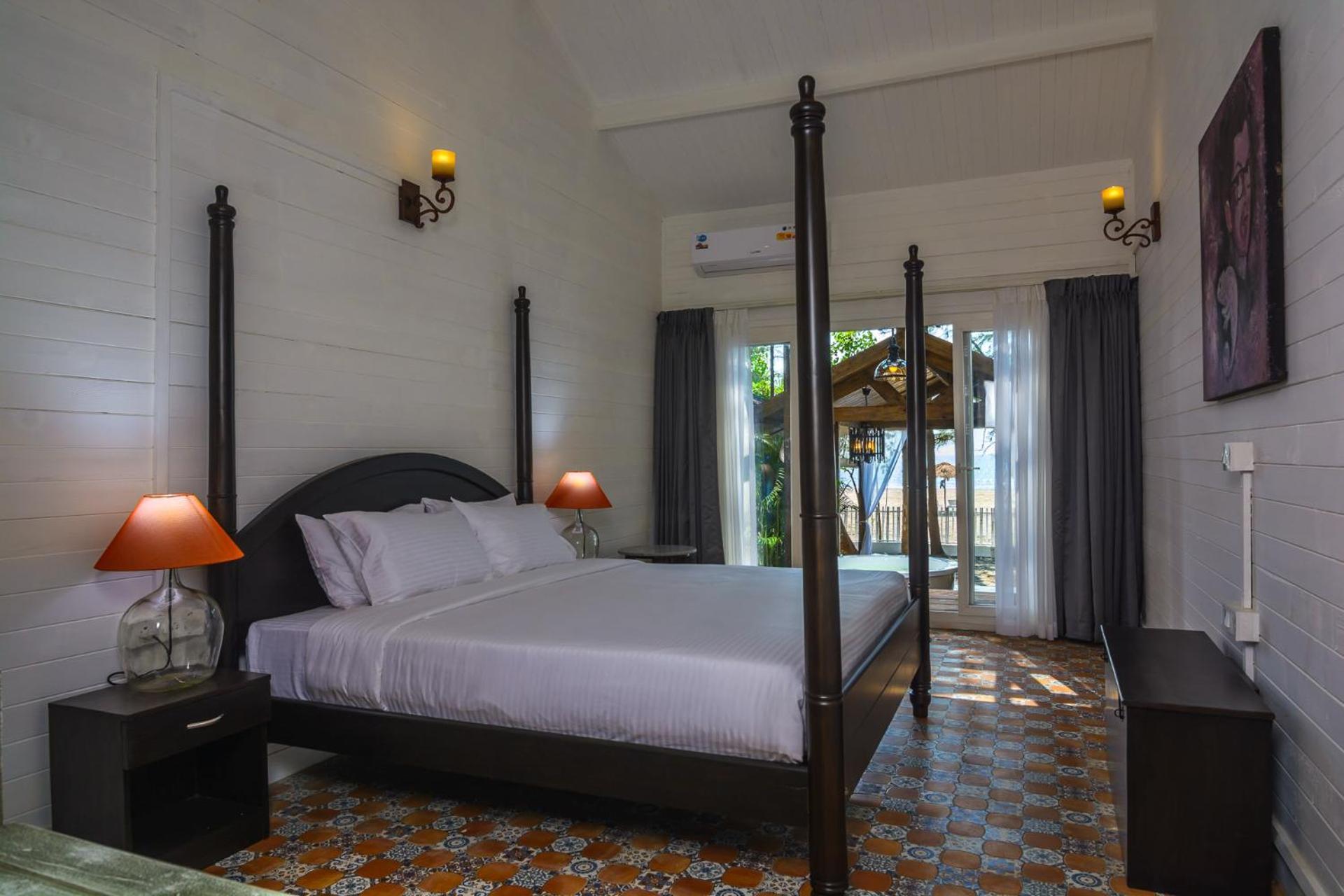 Premium Sea View Cottage