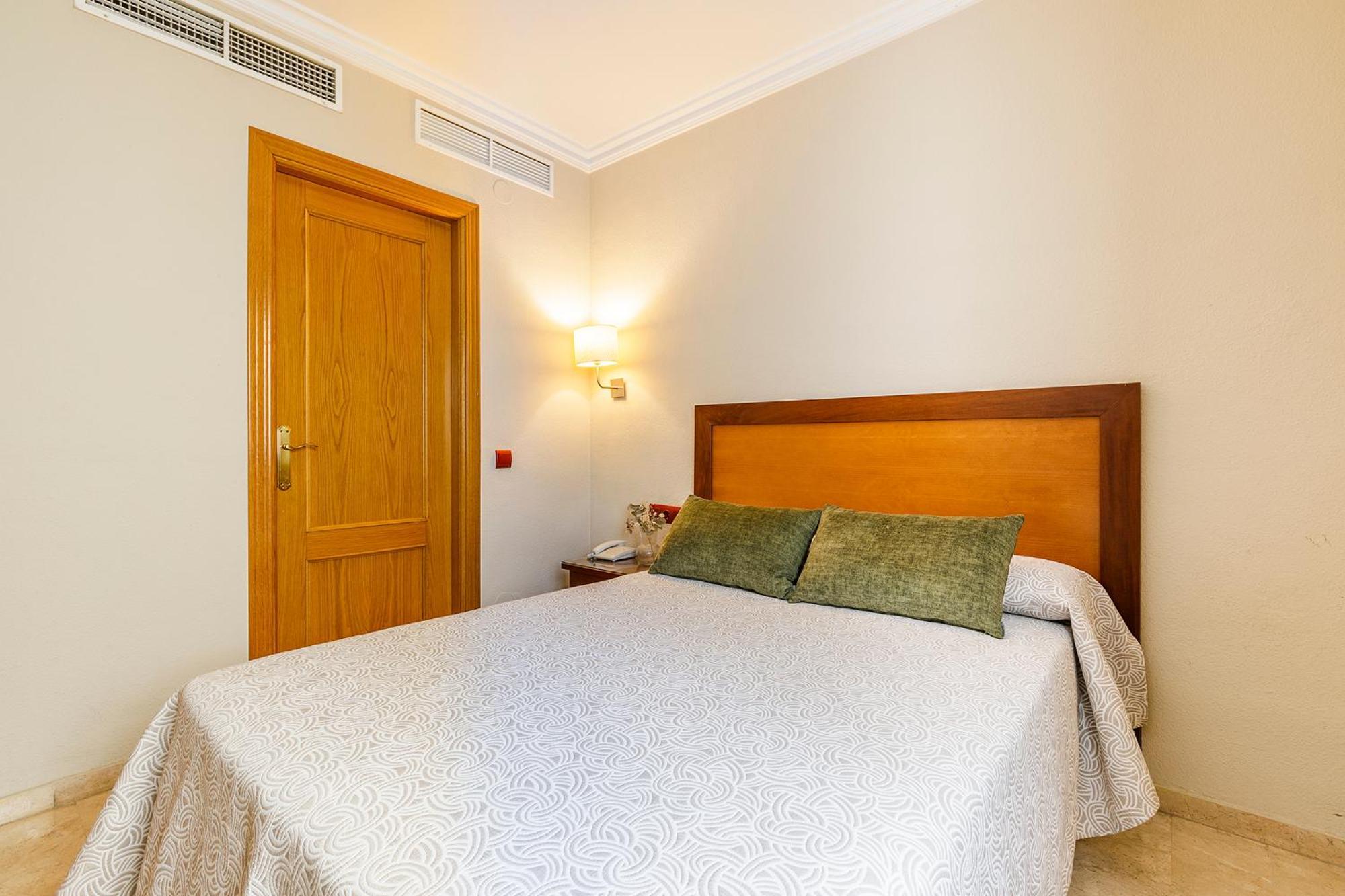 Budget Single Room,1592049357:JPEG