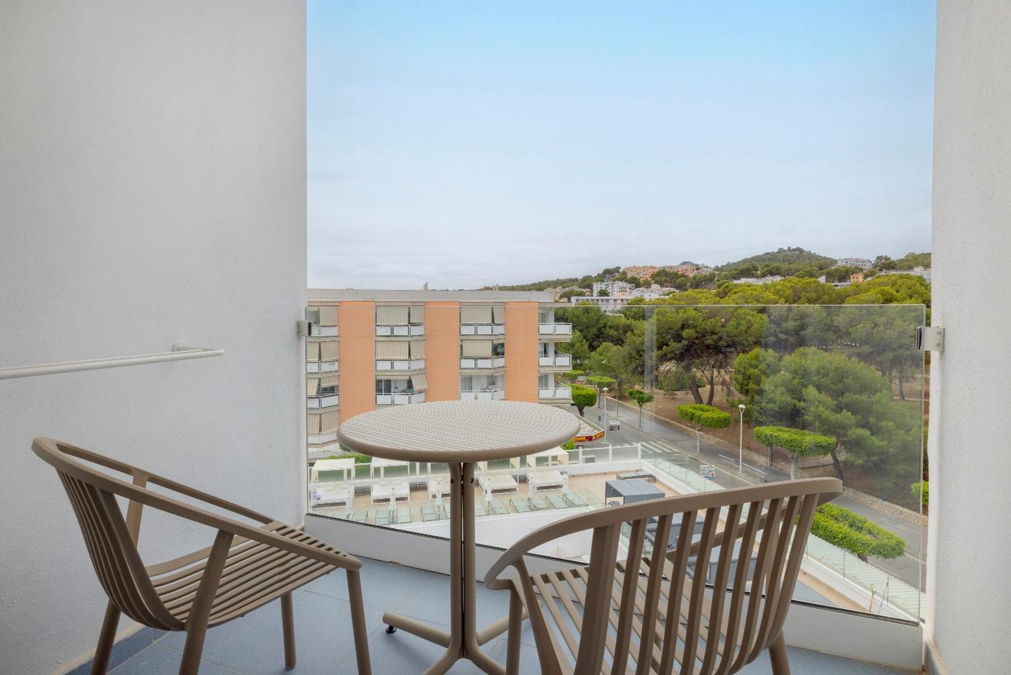Twin Room Balcony,1592149825:JPEG