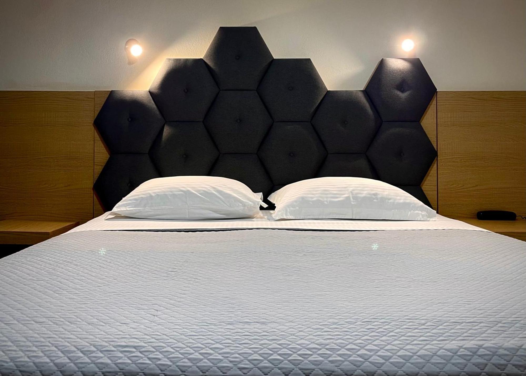 Superior Double Room,1592890227:JPEG