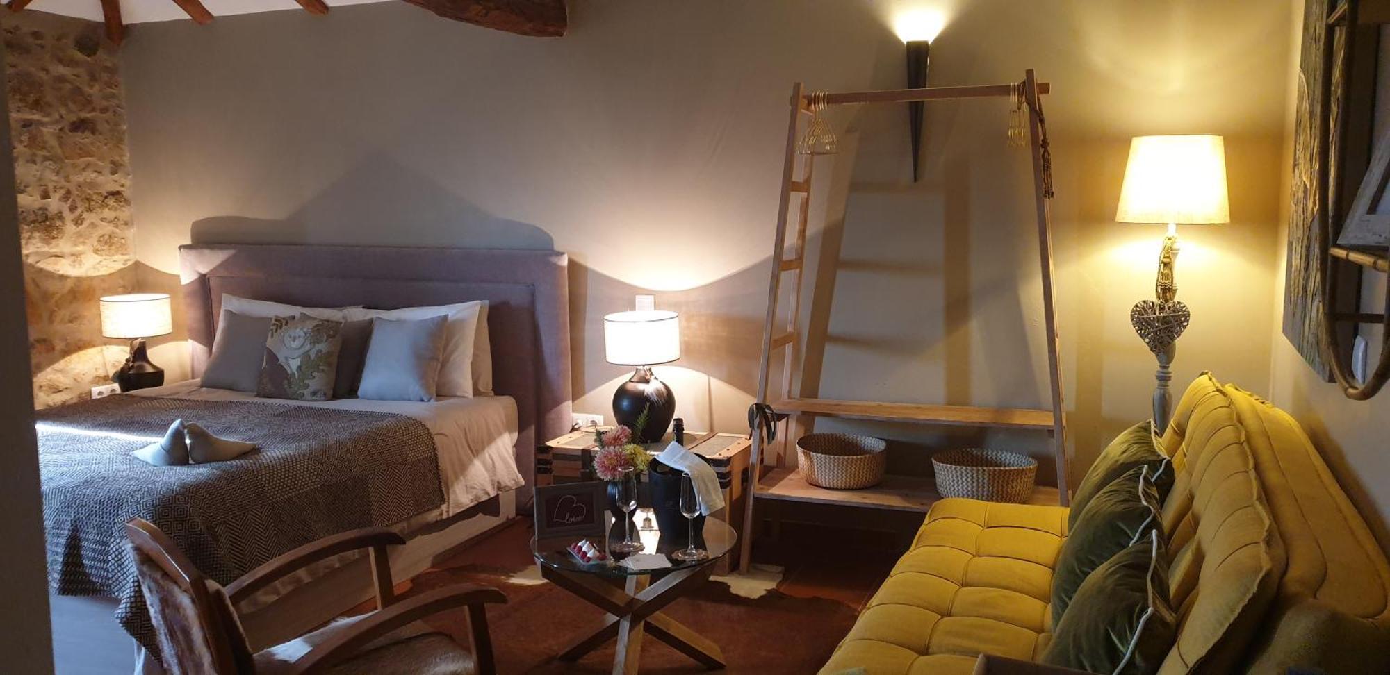 Quarto Duplo com Vista Jardim