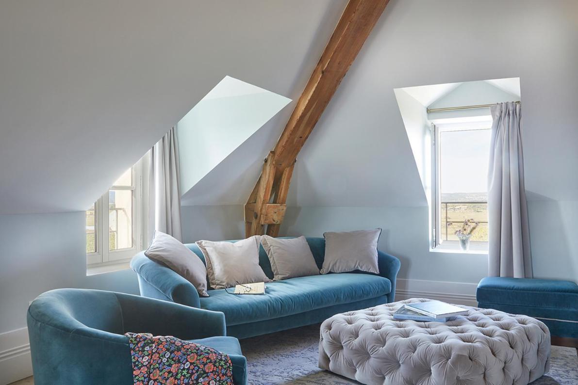 Deluxe King Suite
