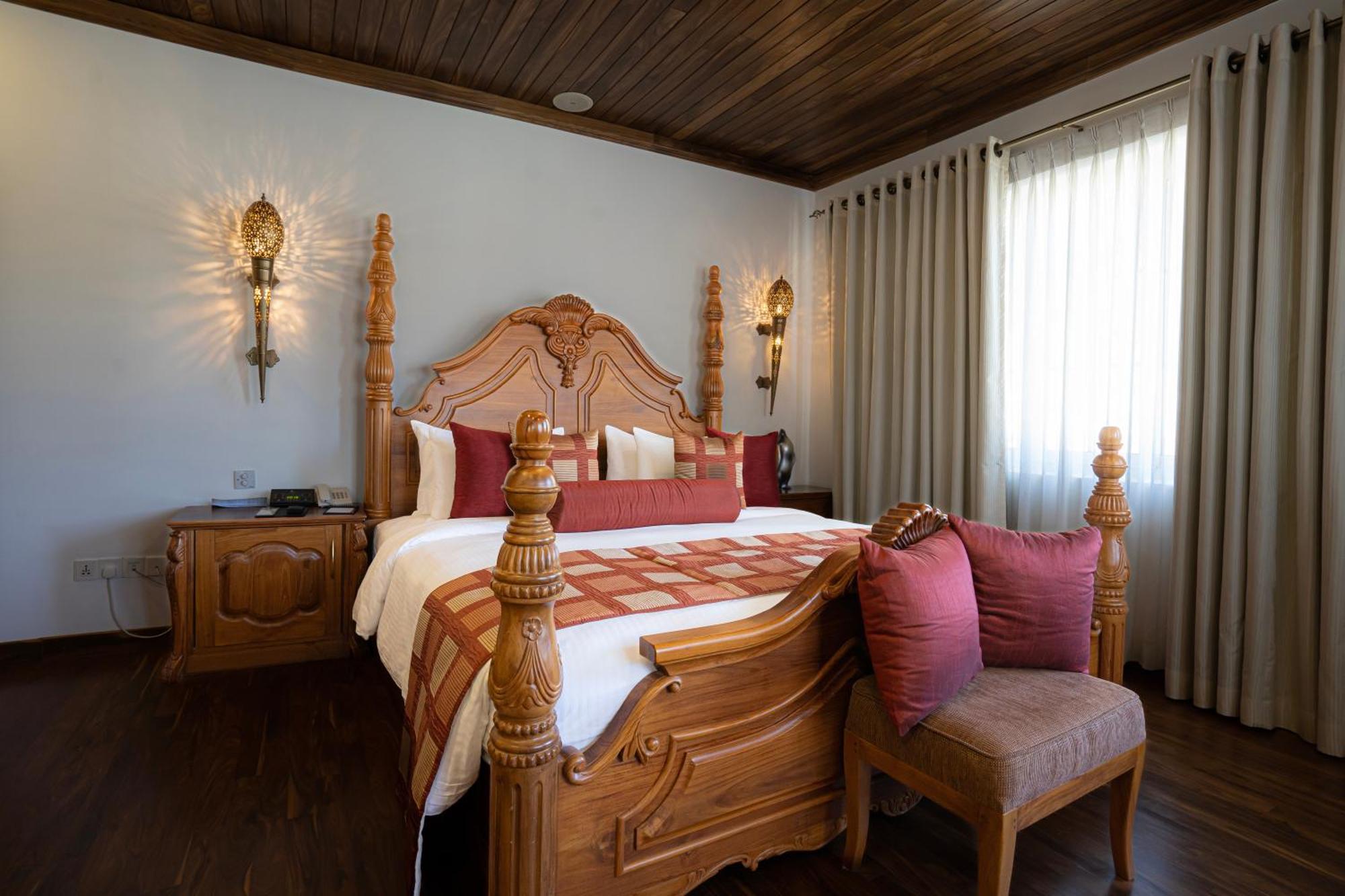 Royal Suite Benefits