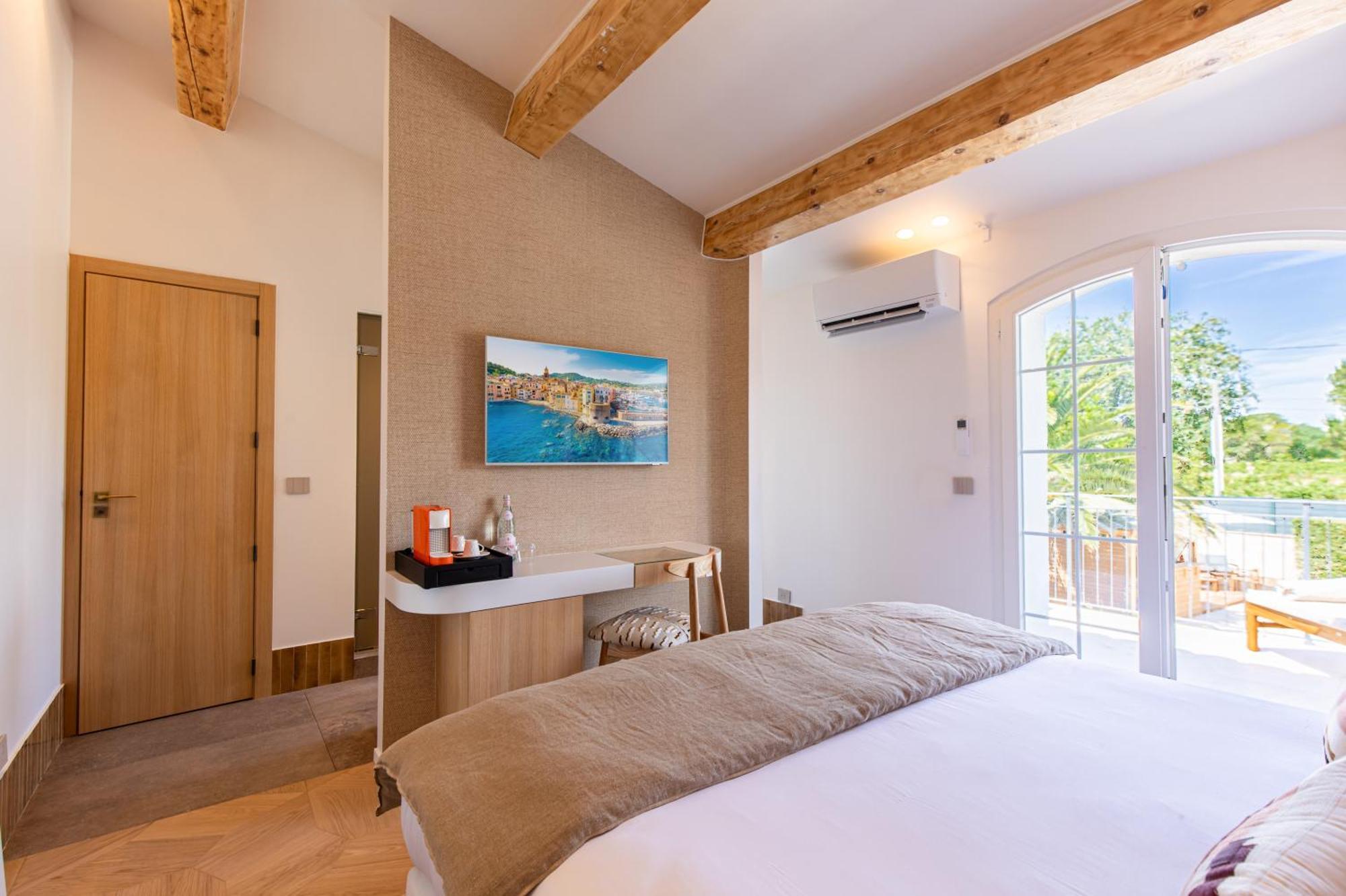 Double Room Terrace,1594877368:JPEG