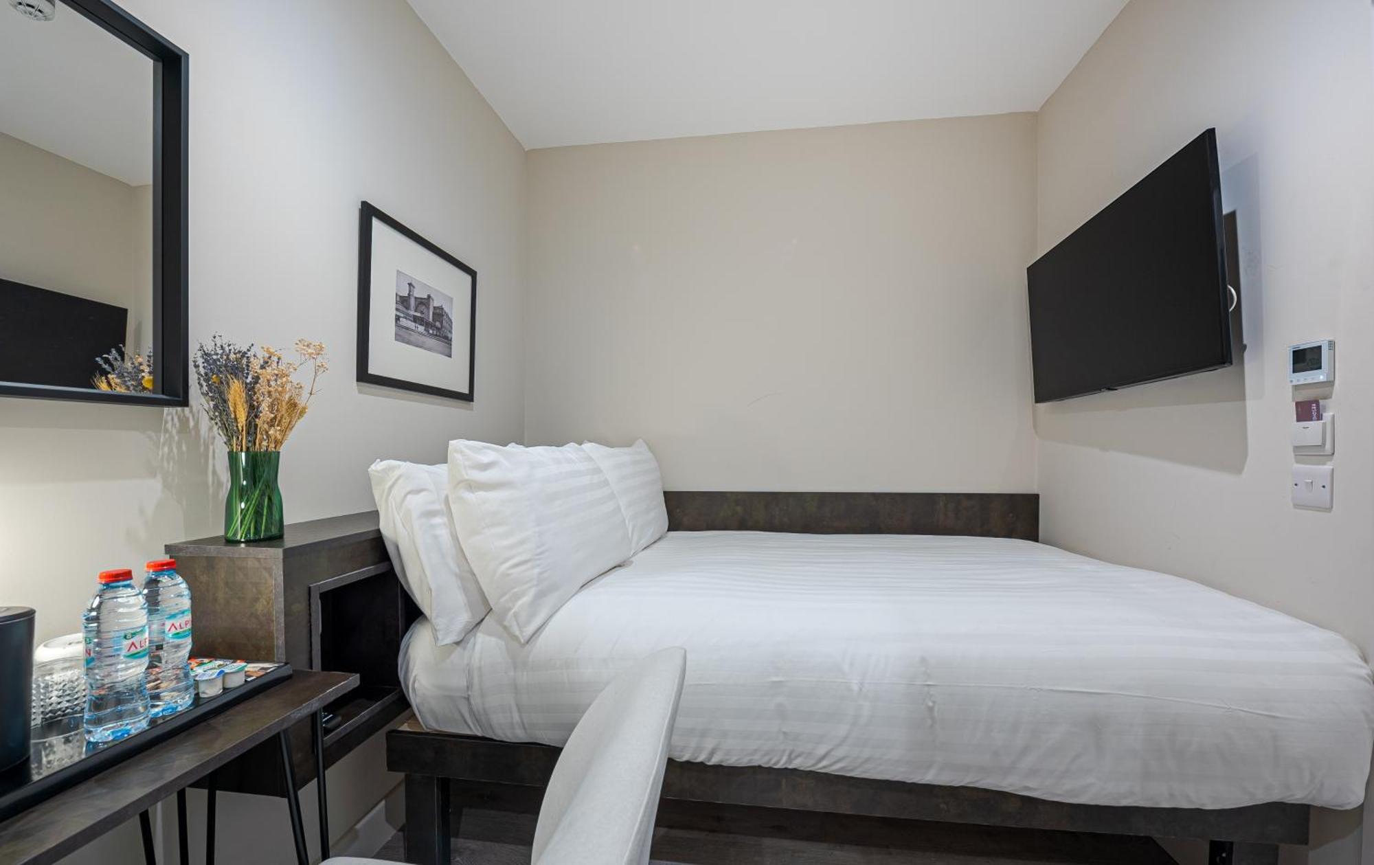 Budget Double Room without Window