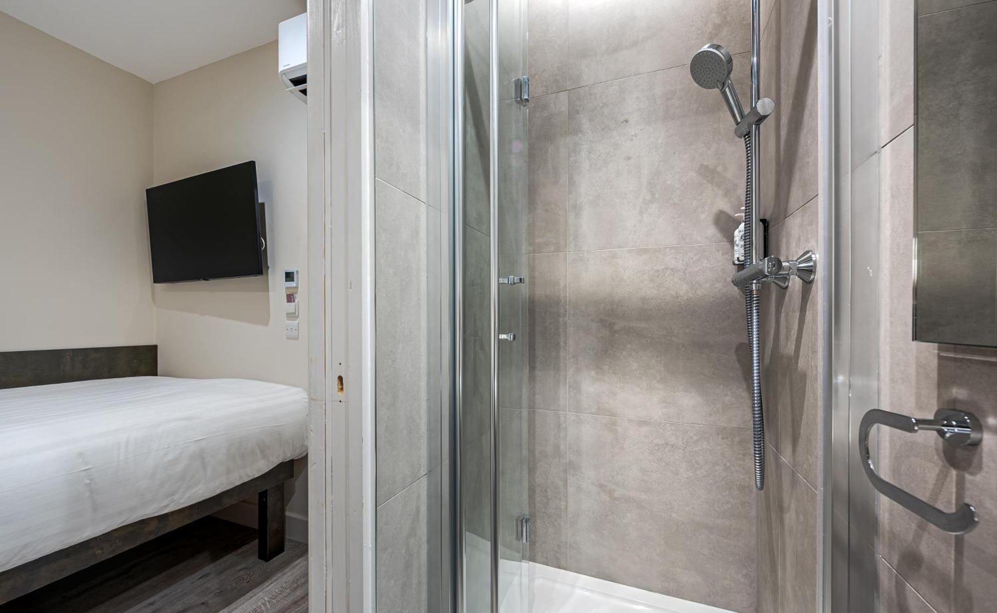 Budget Double Room without Window