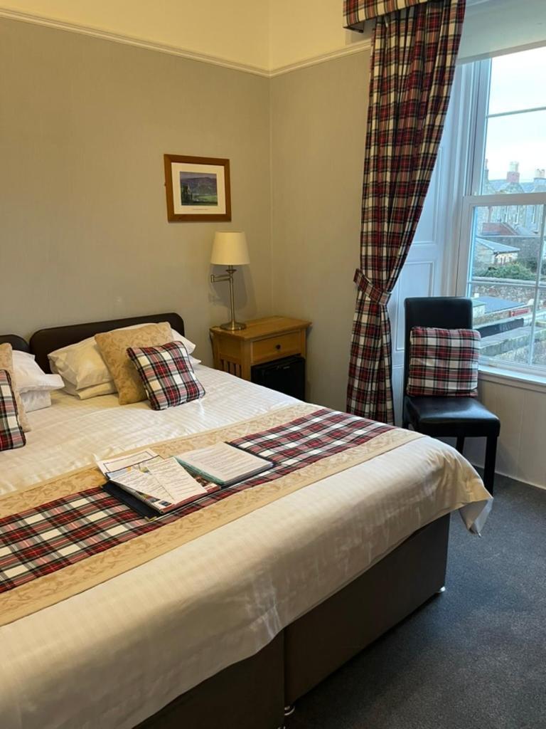 Double or Twin Room with Private Bathroom