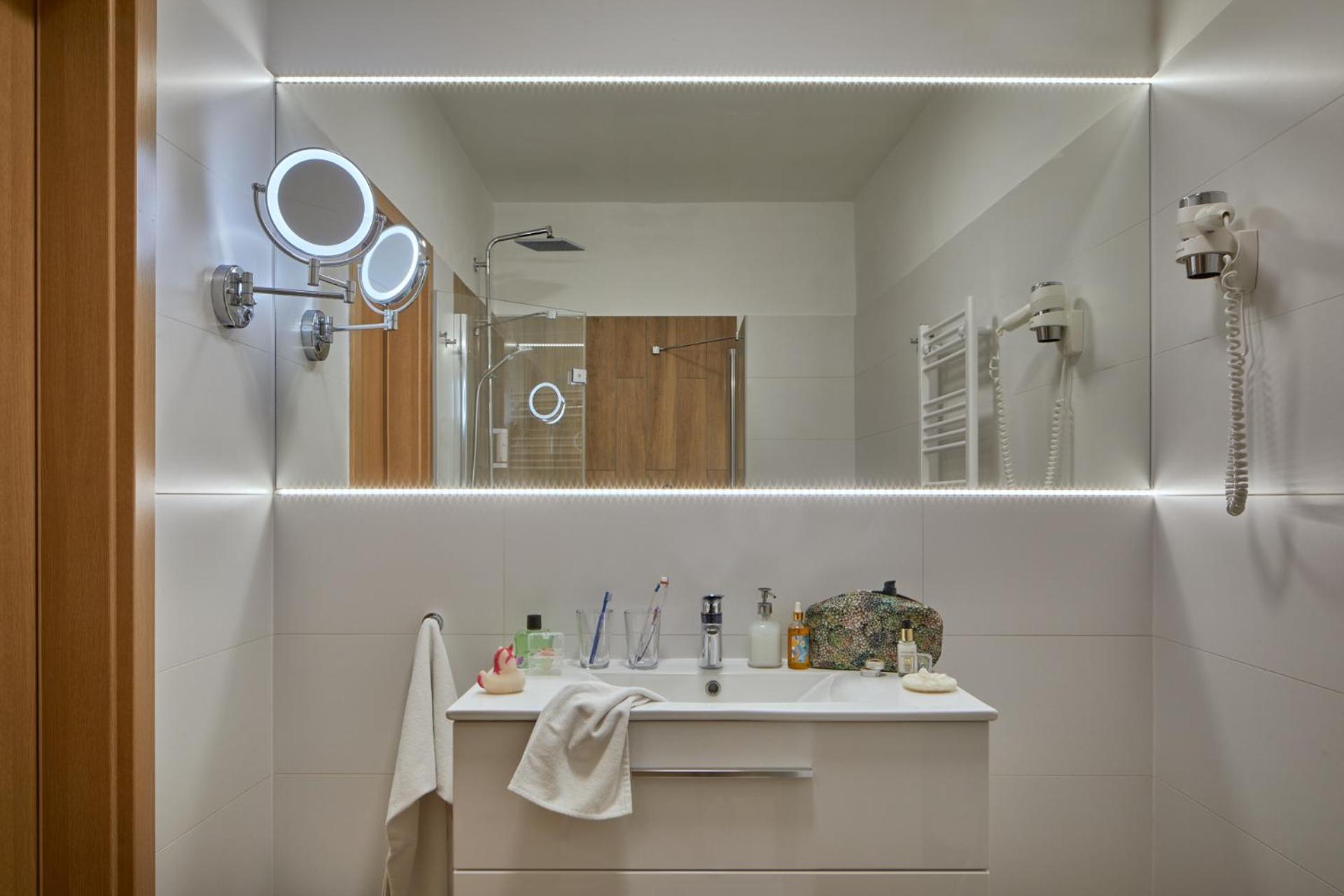 Deluxe two-bedroom