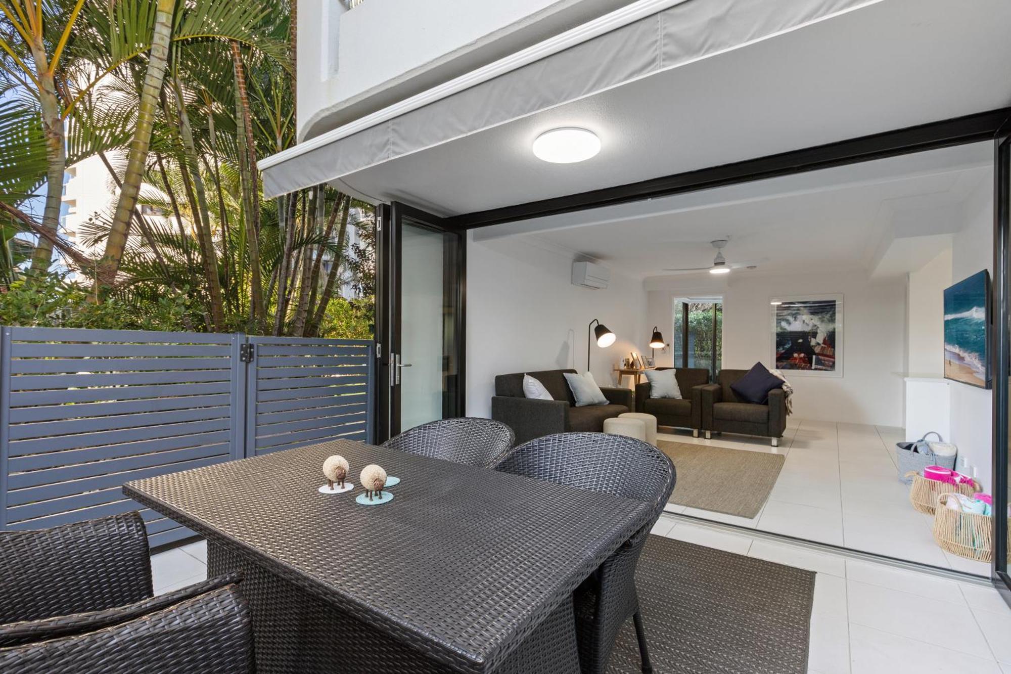 One Bedroom Courtyard Standard