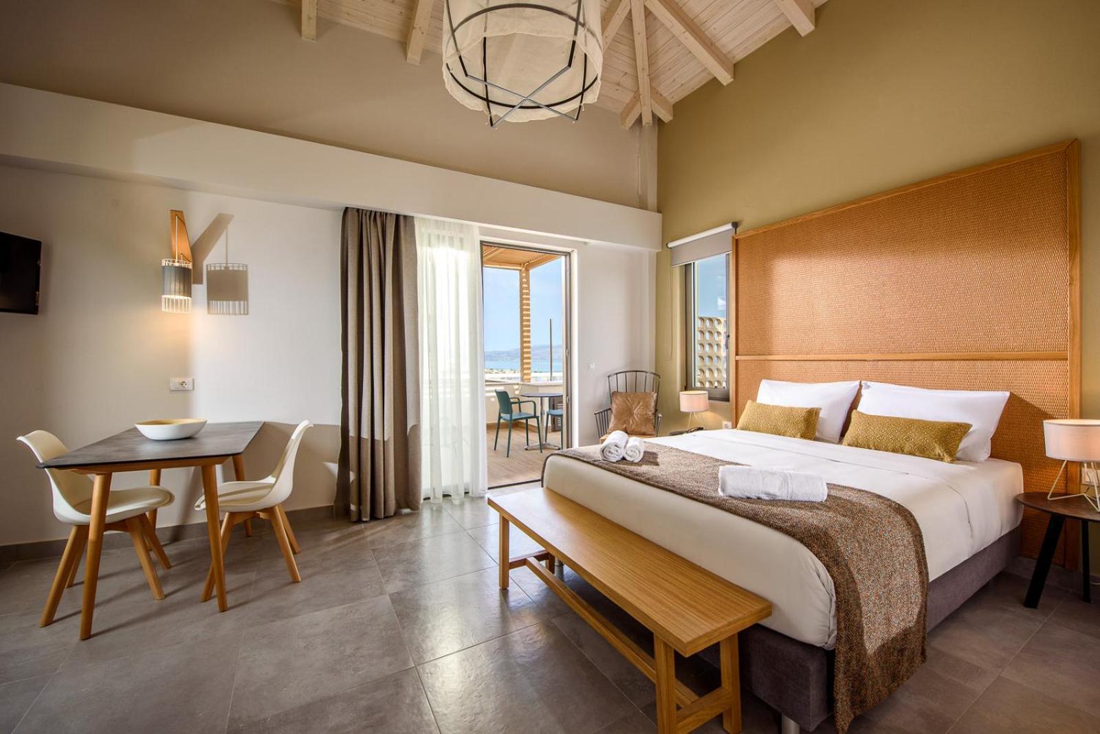Superior Studio with Sea View and Private Pool