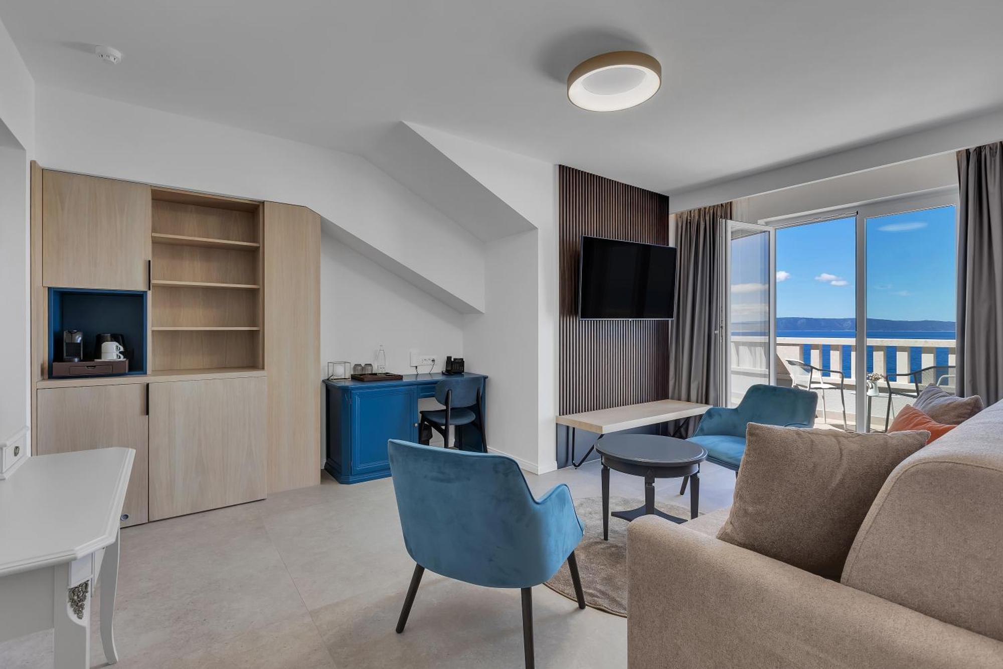 Suite with Sea View