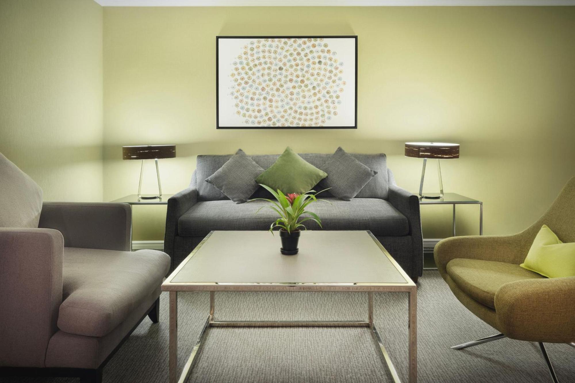 One Bedroom Suite- Executive Lounge Access