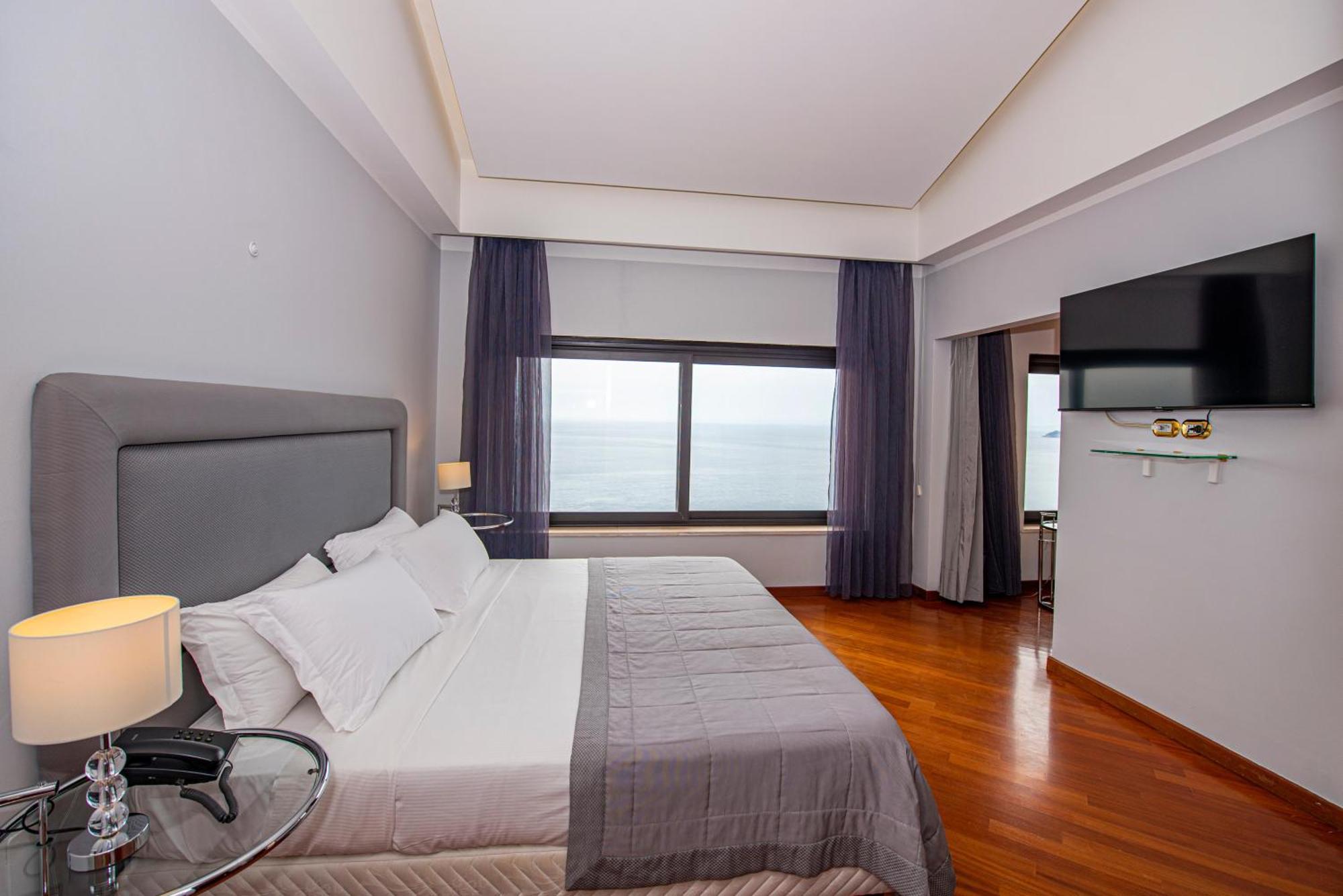 Elegant Suite