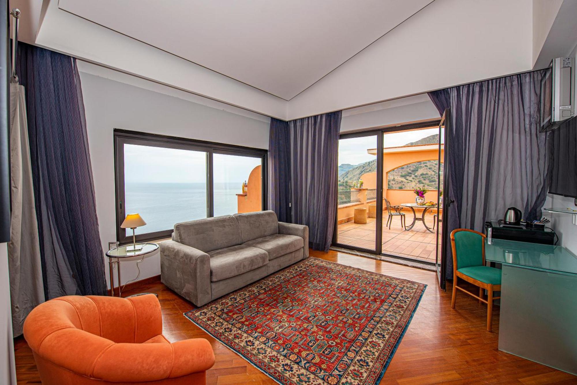 Elegant Suite
