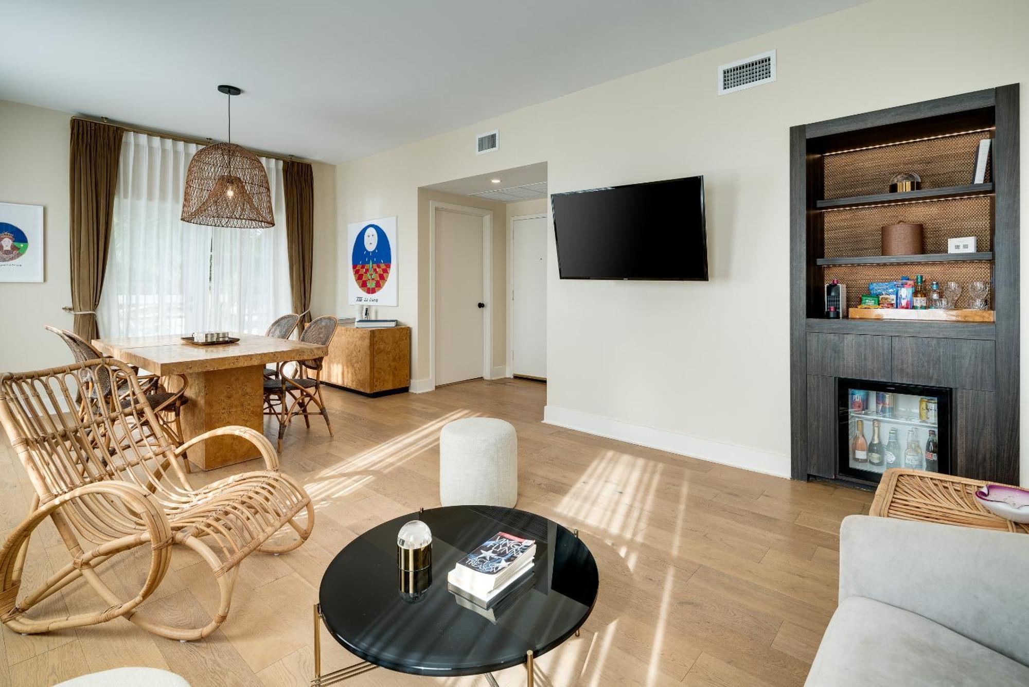 Grand One Bedroom King Suite with Balcony