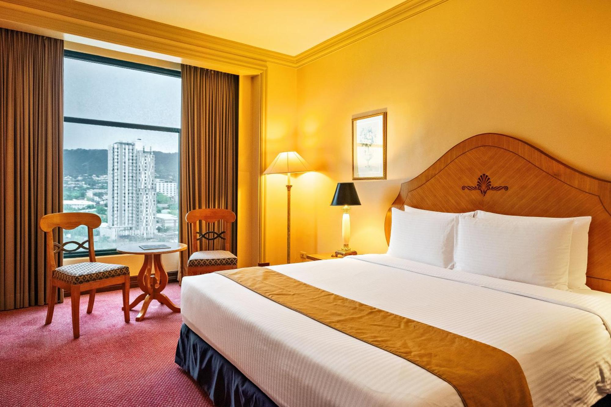 Ambassador Room