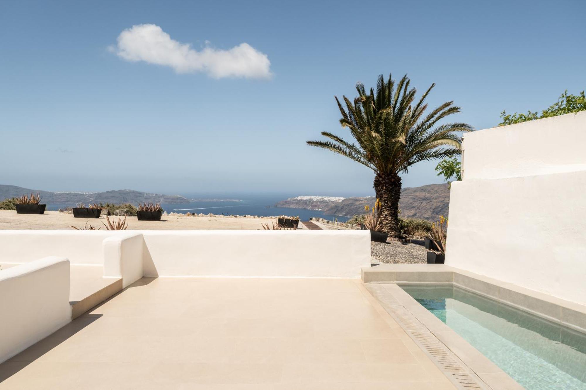 Suite Double Caldera View Outdoor Mini Private Pool,1604767655:JPEG