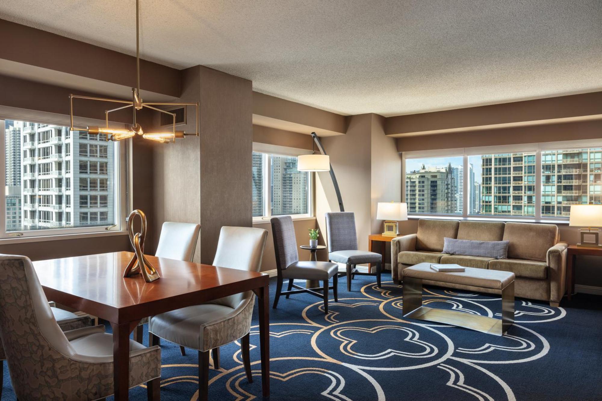 Executive Suite 1 King Bed