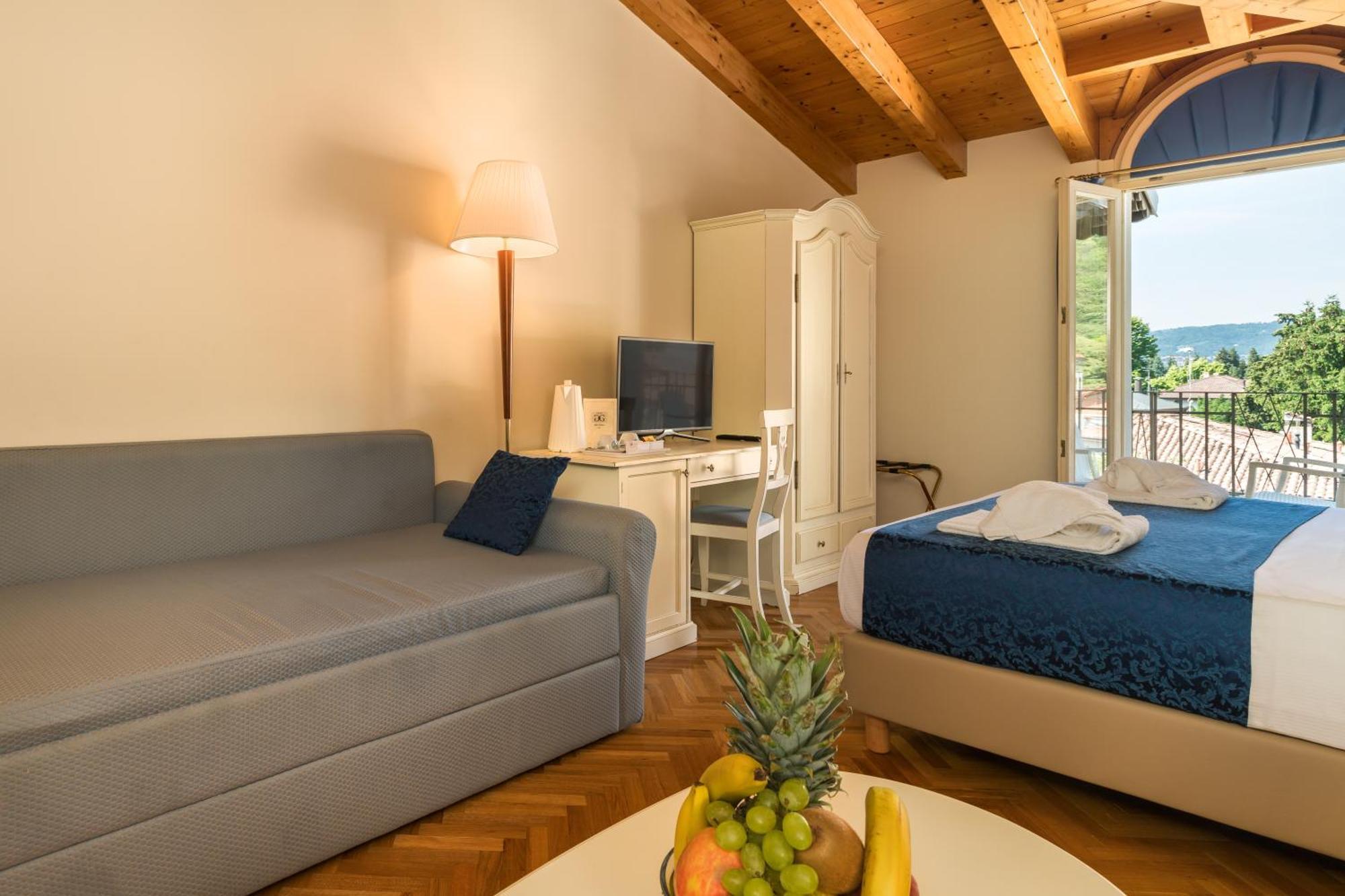 Dreibettzimmer mit Seeblick