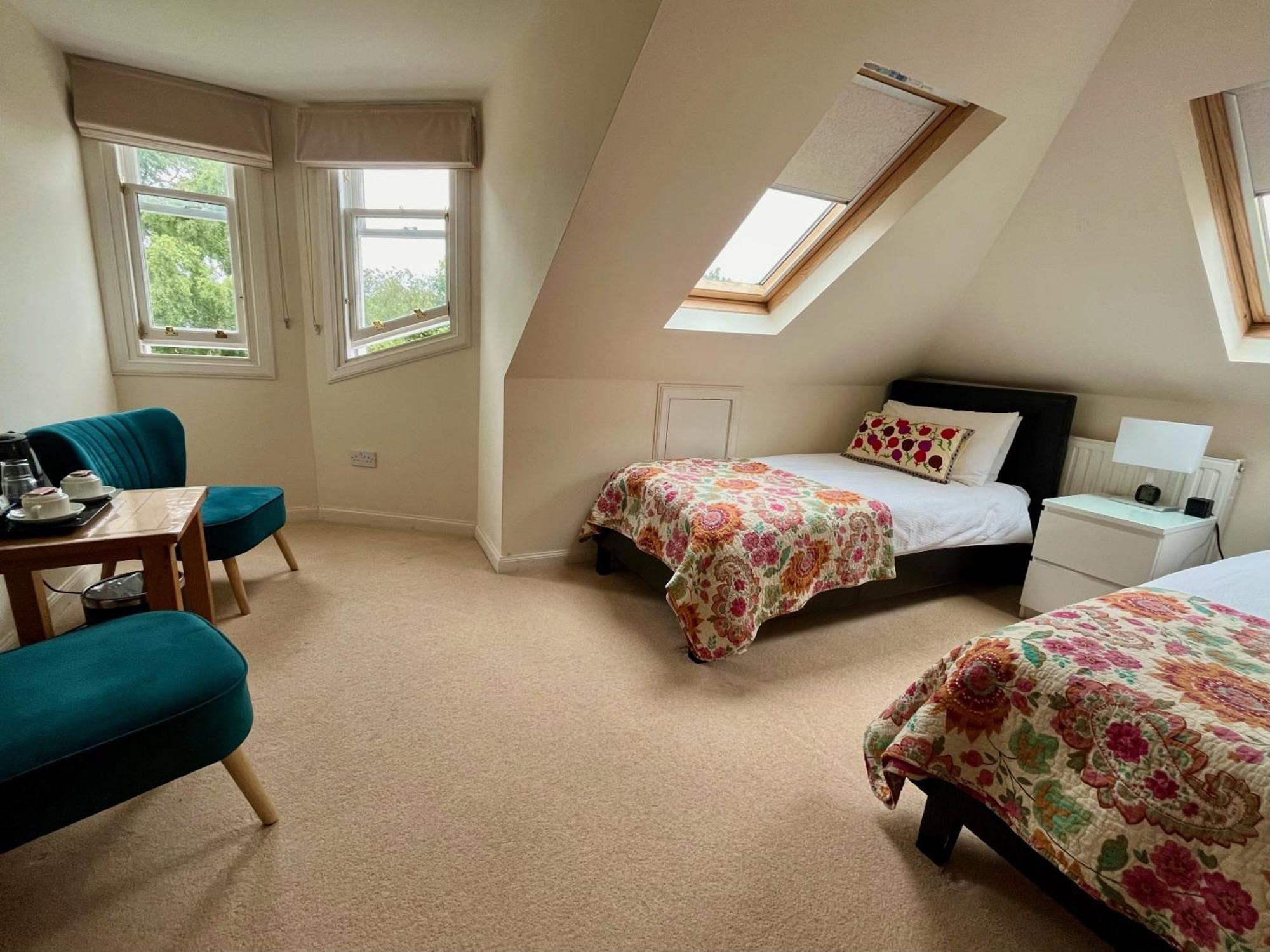 Standard Twin Room Garden View