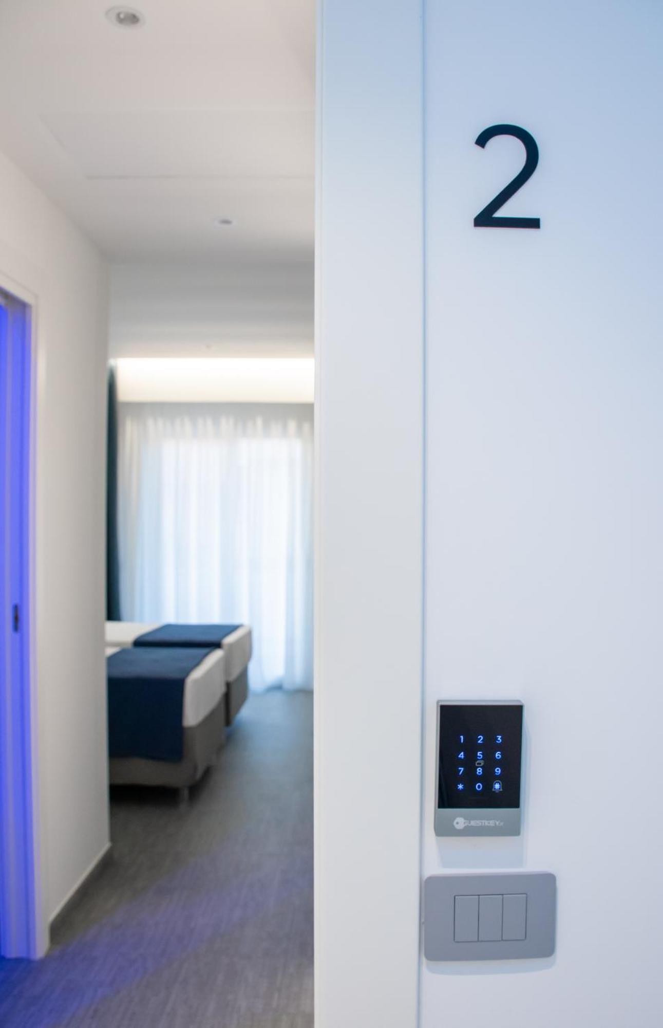 Double or Twin Room,1606344439:JPEG