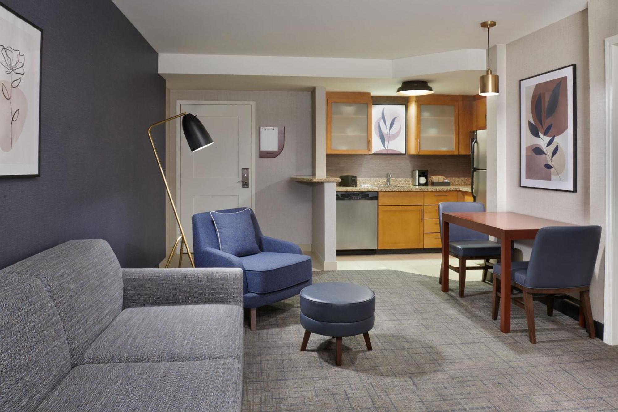 One-Bedroom King Suite Sofa Bed