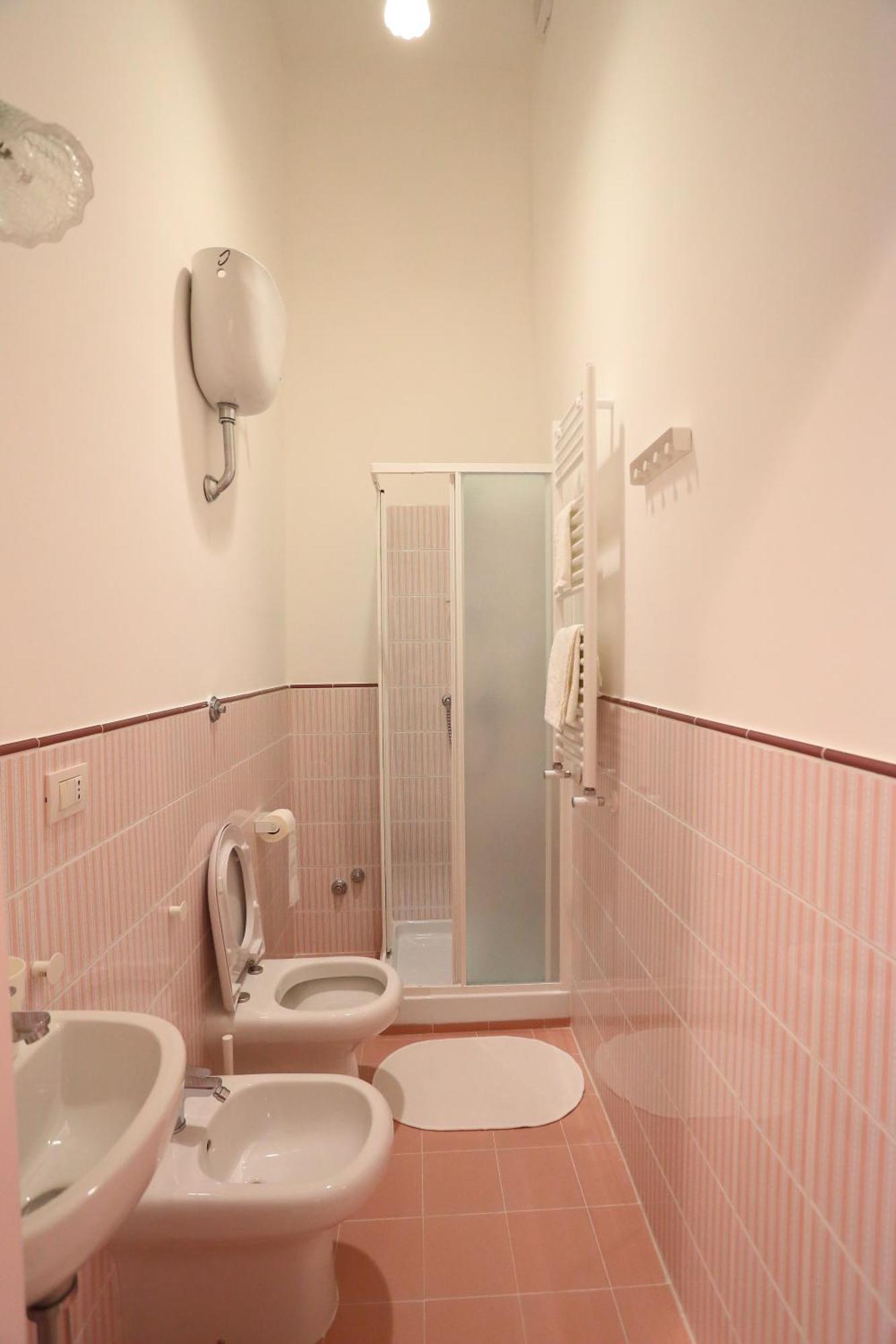 Double Room Private Bathroom