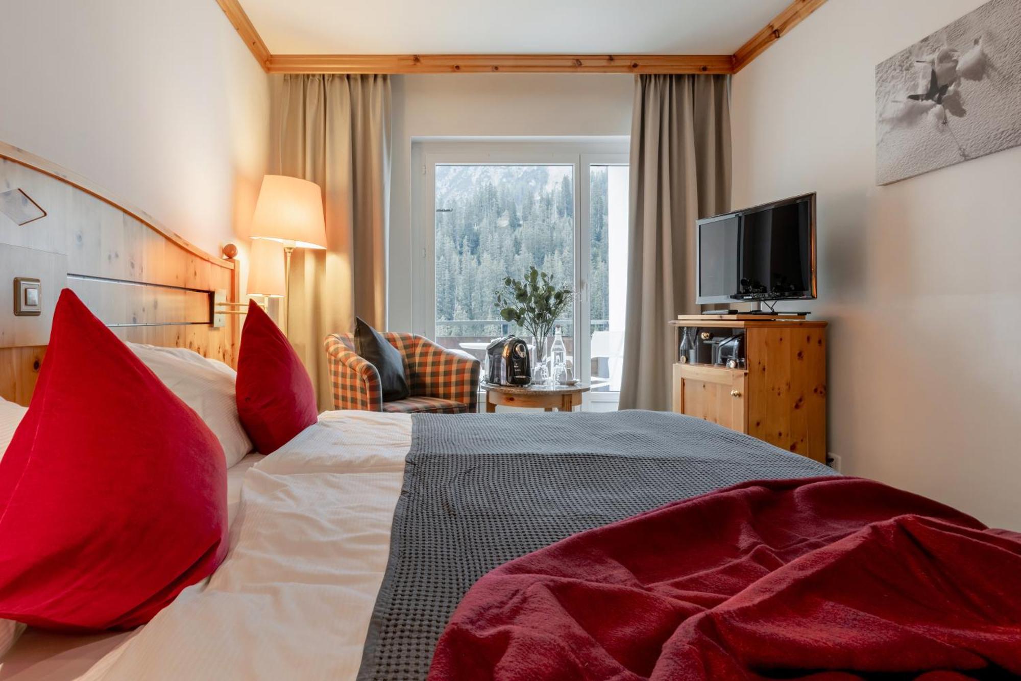 Deluxe Doppel-/Zweibettzimmer