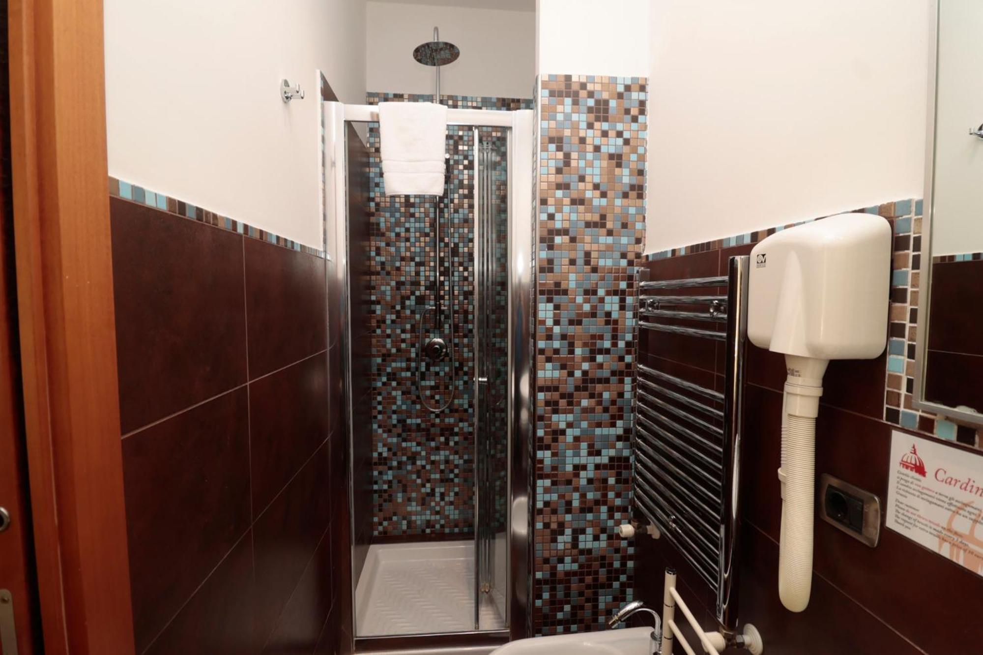 Double Room Private Bathroom