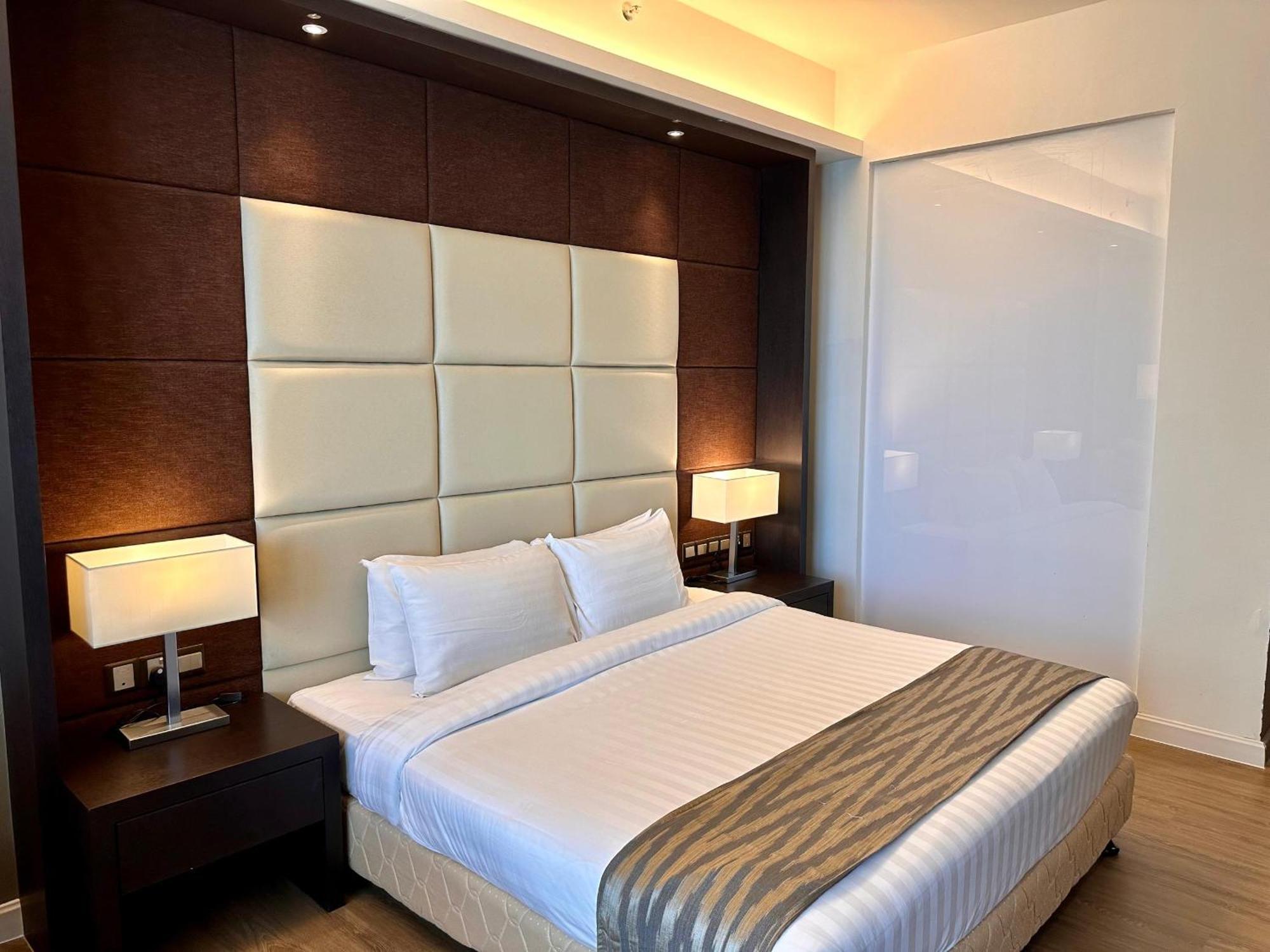 Deluxe Plus Room