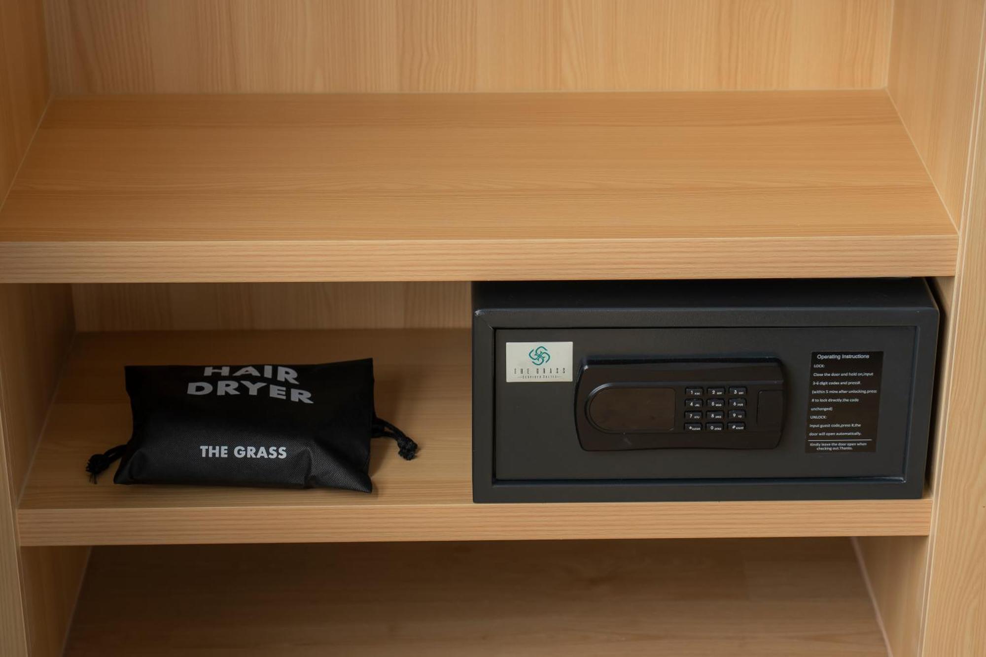 Deluxe Twin or Double Room