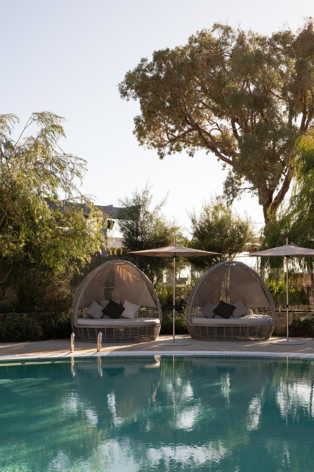 Poolside King Suite