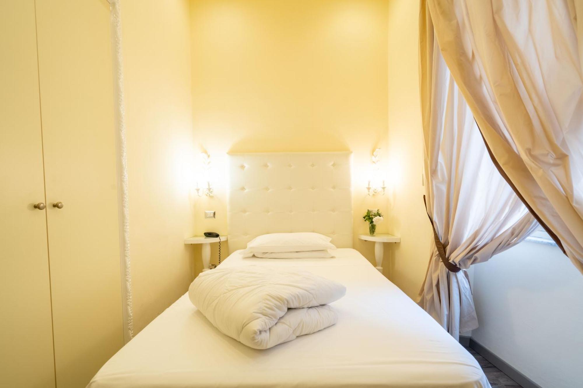 Classic Single Room,1609308681:JPEG