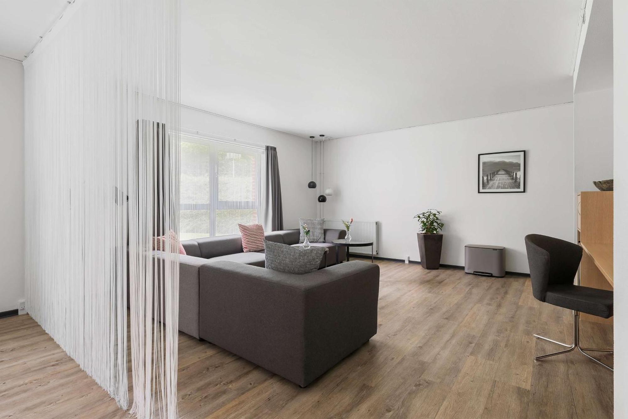 Habitación Familiar con cama grande y 2 camas individuales